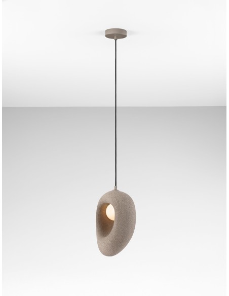 ΦΩΤΙΣΤΙΚΟ ΚΡΕΜΑΣΤΟ 9002686  Stone Brown Polyurethane & Resin